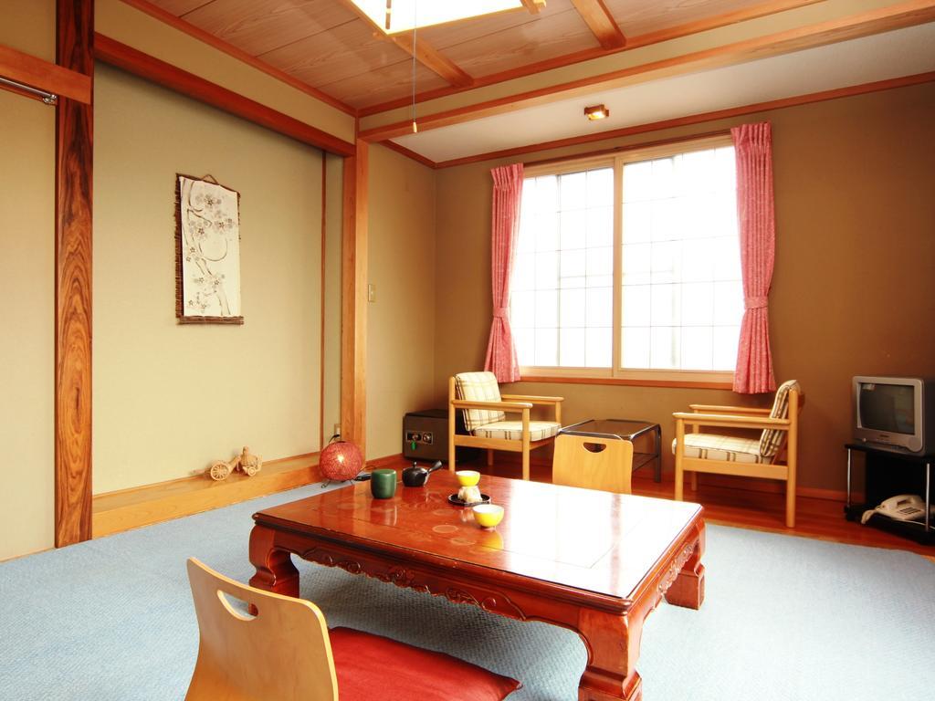 Hatoguruma Kawabata Nozawaonsen Quarto foto